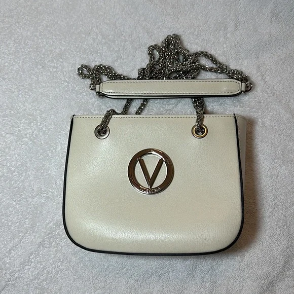 VALENTINO BY Mario Valentino